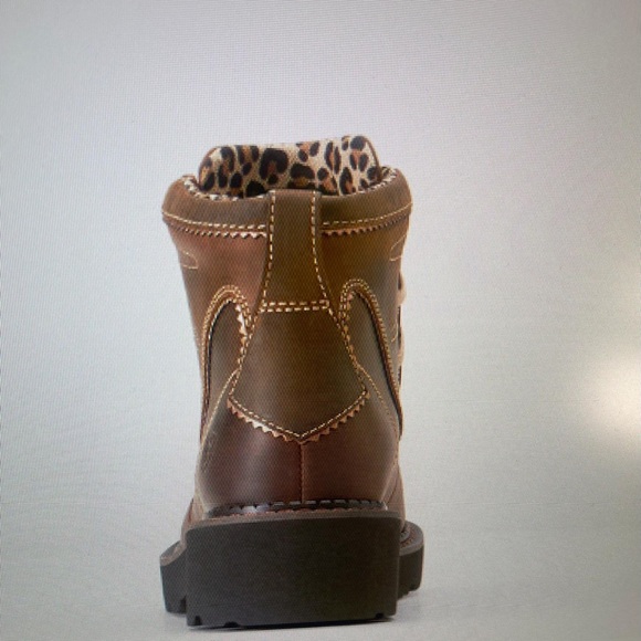 Ariat - Picture 4 of 6